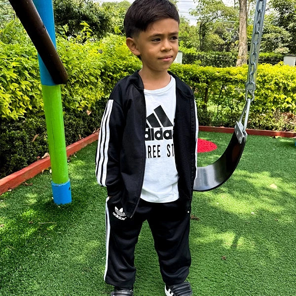 CONJUNTOS ADIDAS PARA TUS PEQUEÑOS