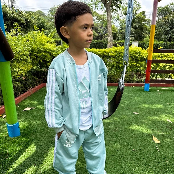 CONJUNTOS ADIDAS PARA TUS PEQUEÑOS