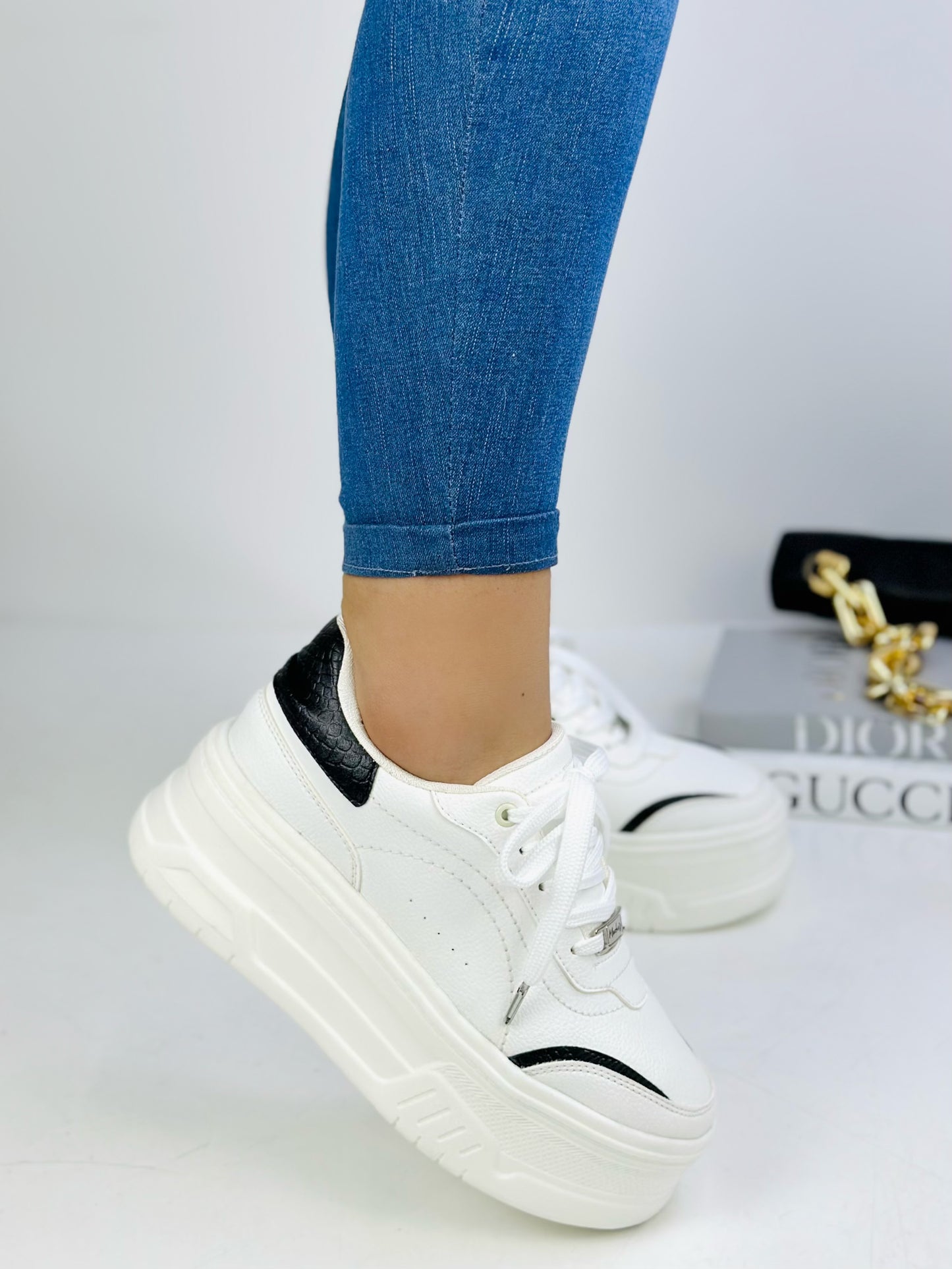 đTENIS ADON đ